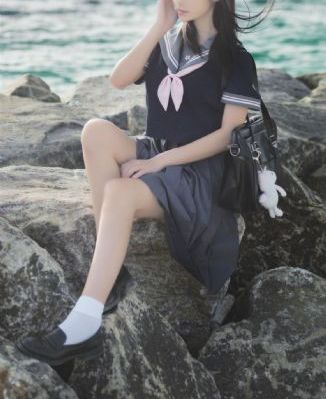欧美大牌双面羊绒大衣_1080P免费在线观看